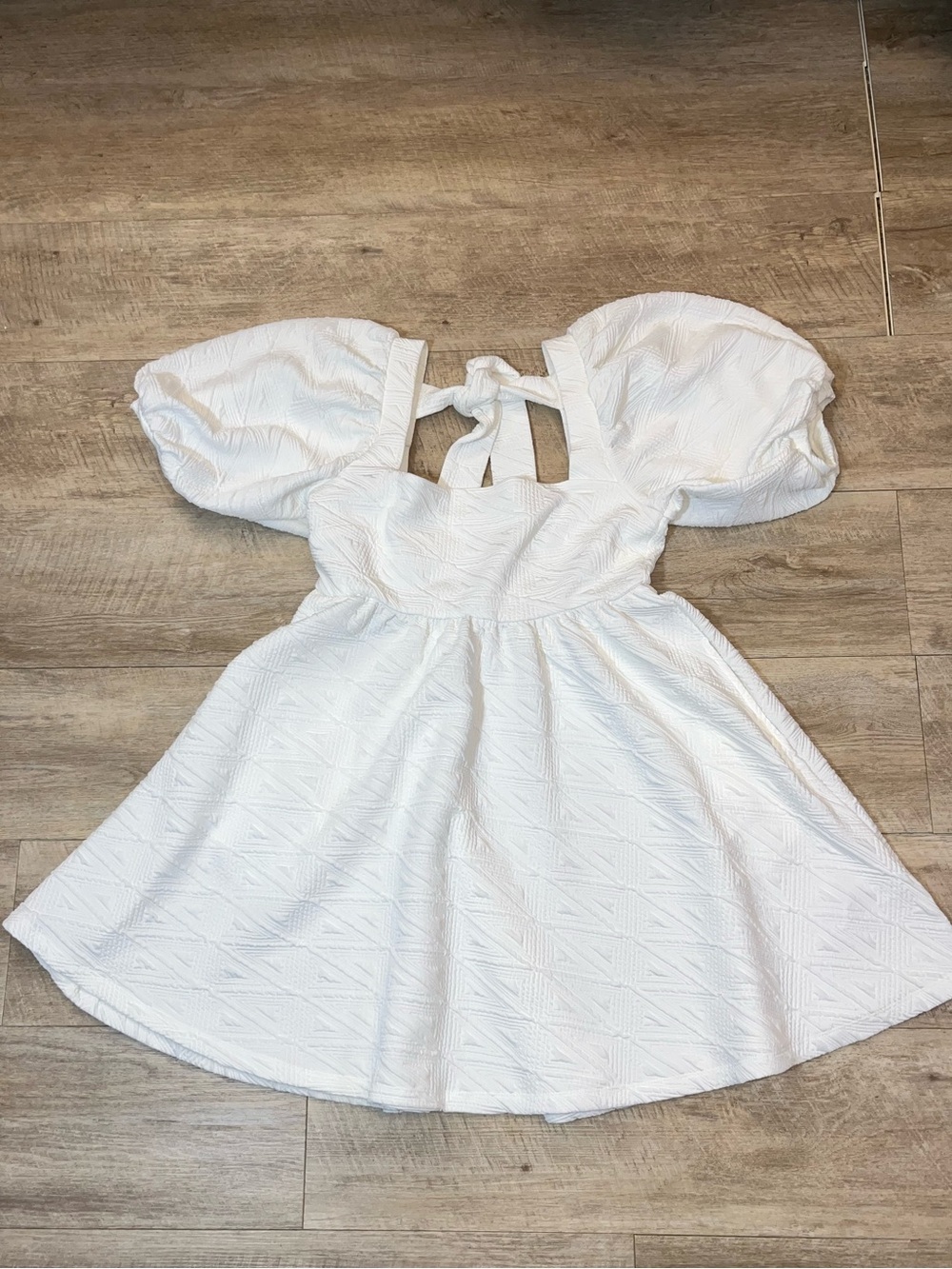 Free People Violet White Puff Sleeves Tie Back Dress Size Medium - Picture 5 of 10